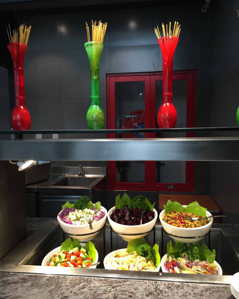 Complimentary Lounge Access CardExpert