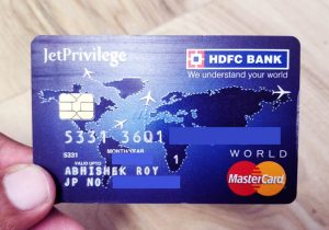 10 Best Debit Cards with Complimentary Airport Lounge ...