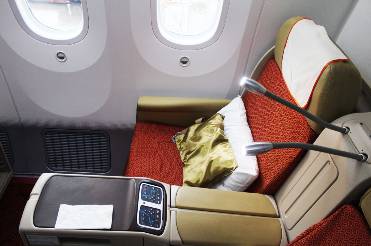 Air India Business Class On 787 Dreamliner Review Maa Sin