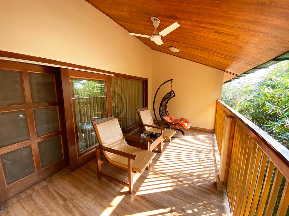Balcony at Borgos, Kaziranga