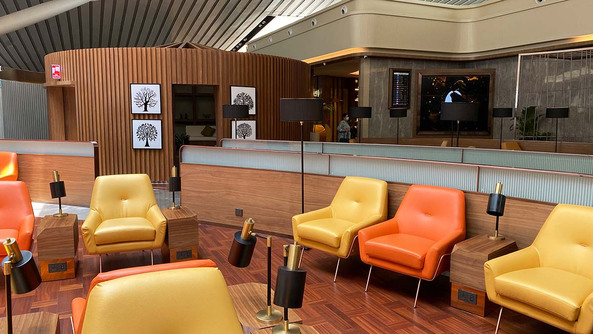 Lounge Area - Closer