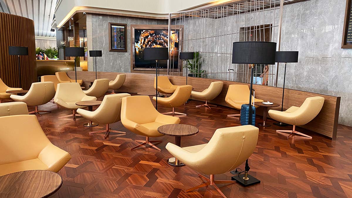 Lounge Area - Other side