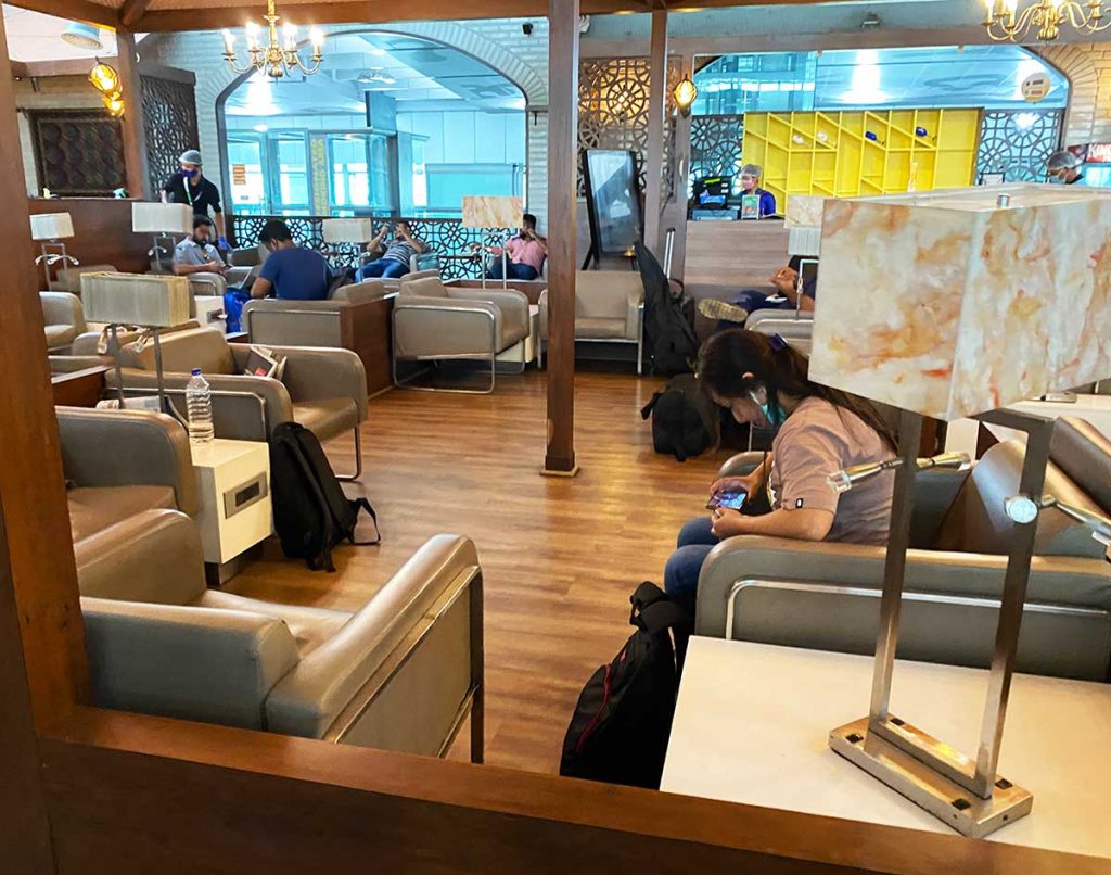 kolkata airport lounge seating