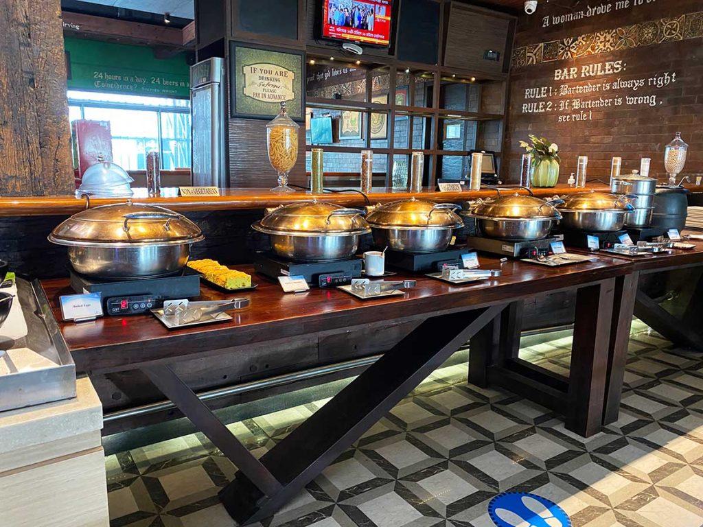 The Irish House Kolkata’s Premium Airport Lounge Review CardExpert