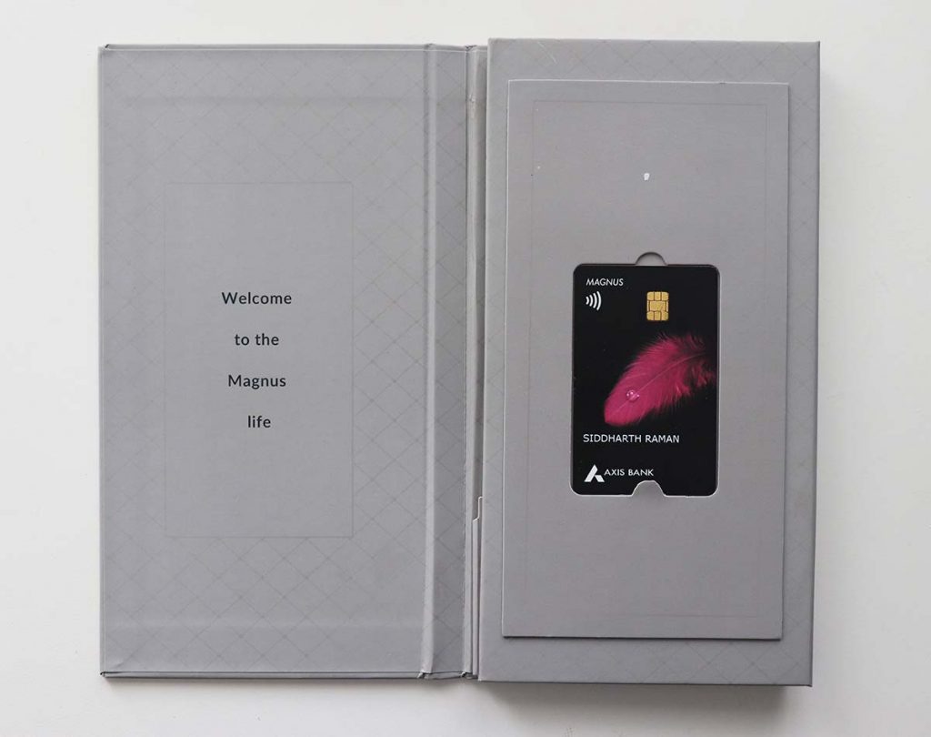 Unboxing Axis Magnus Credit Card CardExpert unboxing-axis-magnus-credit-card-cardexpert