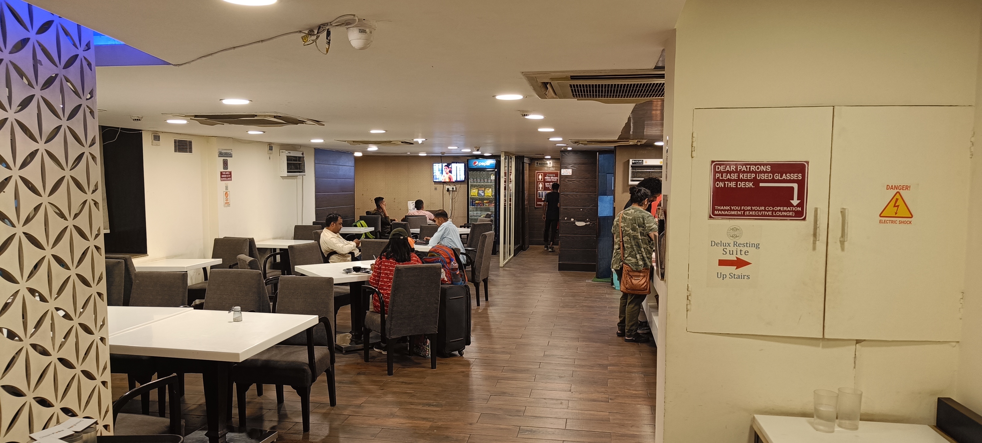 IRCTC Railway Lounge, New Delhi interiors