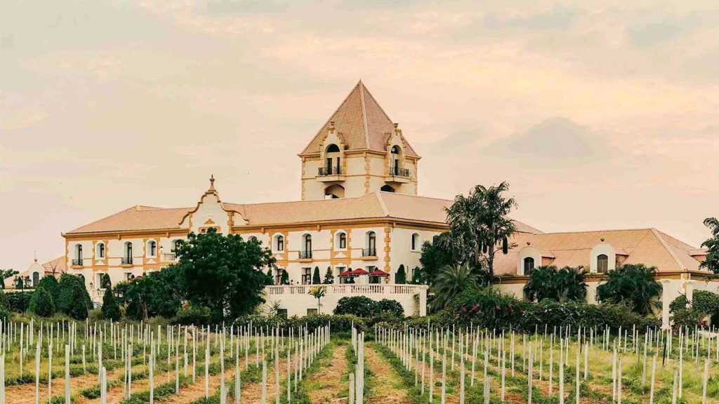 Hotel Irada - Marriott's new Design Hotel in Pune